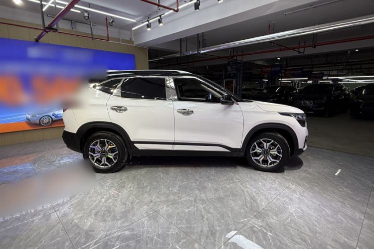 Used Kia KX3 2021 1.5L CVT Trend Edition Exterior 3