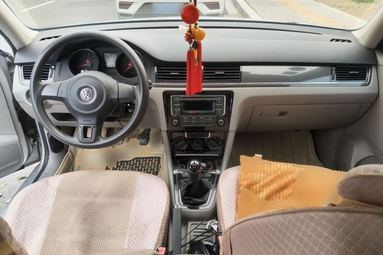 Used Volkswagen Bora 2013 1.6L Manual Fashion Edition
