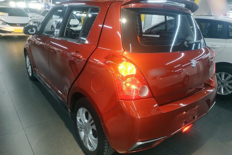 Used Suzuki Swift 2014 1.5L Automatic Fashion Edition Rear Left 45 Deg