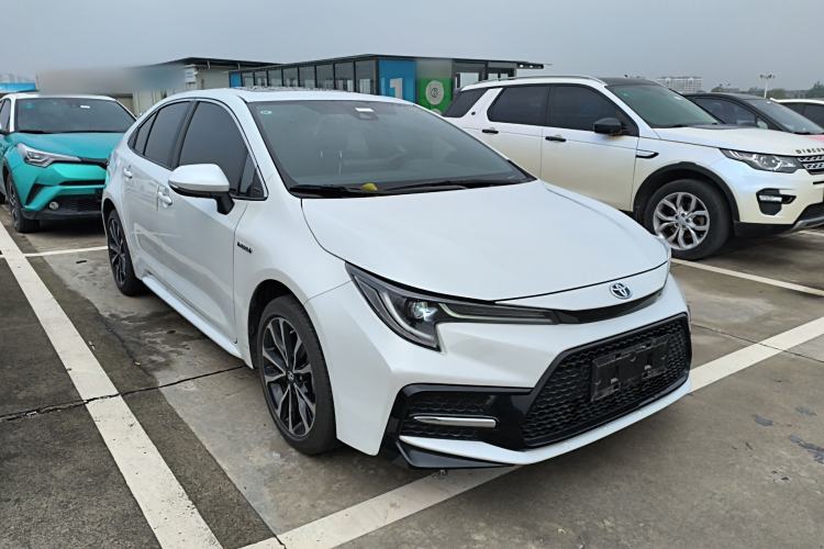 Used Toyota Levin 2021 Dual-Motor 1.8H E-CVT Sport Edition Front Right 45 Deg