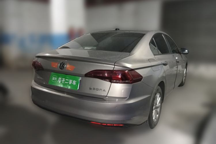 Used Volkswagen Bora 2020 1.5L Manual Fashion Edition
