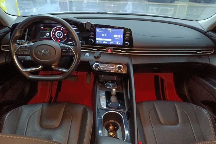 Used Hyundai Elantra 2021 1.5L CVT GLX Elite Edition
