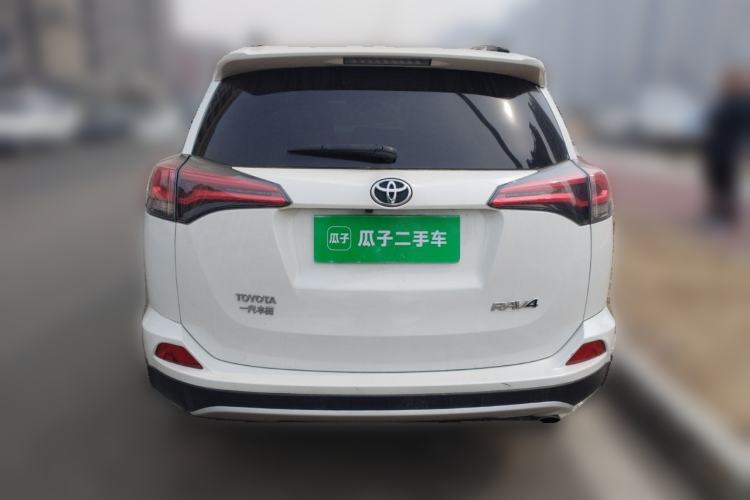Used Toyota RAV4 2016 2.0L CVT Two-Wheel Drive Smart Edition China V Standard
