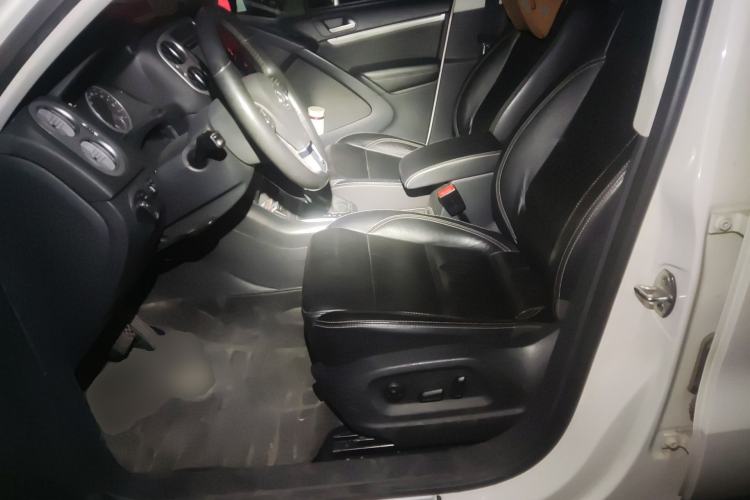 Used Volkswagen Tiguan 2017 300TSI Automatic Two-Wheel Drive Silk Road Comfort Edition
