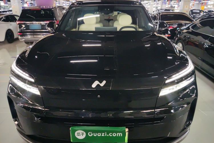 Used ONVO Luxeed L90 2025 Model—Max Six-Seater Version
