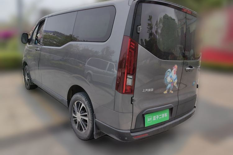 Used Iveco Fidato 2023 C30 Passenger Van 2.0T 93kW Manual Transmission Xingtu Edition Low Roof