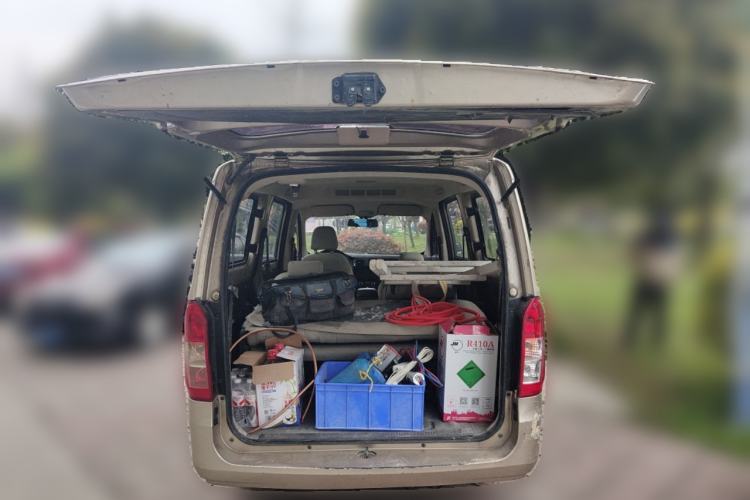 Used Wuling Rongguang V 2015 1.5L Base Version