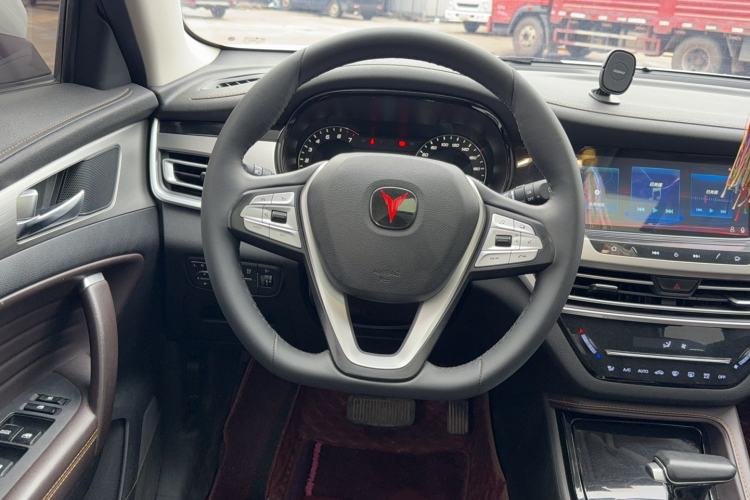 Used Changan CS35PLUS 2018 1.6L Automatic Changlian Edition China V Standard