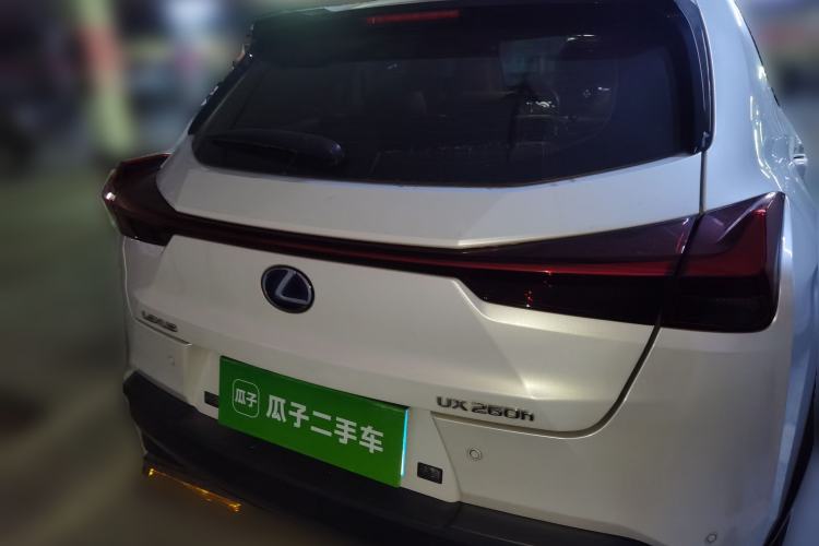 Used Lexus UX 2020 260h Explore & Adventure Edition