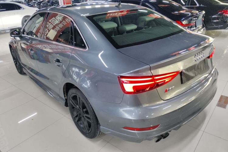 Used Audi A3 2019 Limousine 35 TFSI Fashion Edition China V standard
