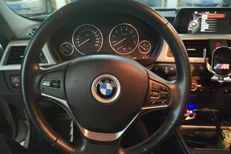 Used BMW 3 Series 2014 320i Sport Edition
