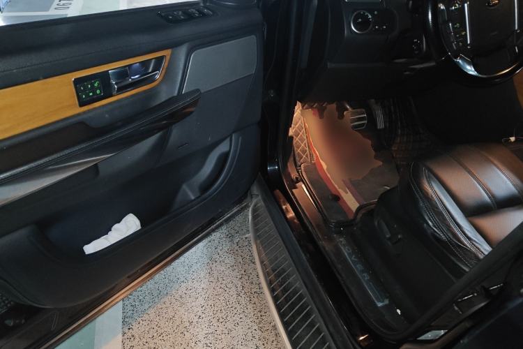 Used Land Rover Range Sport 2012 5.0 NA V8 HSE Driver Seat