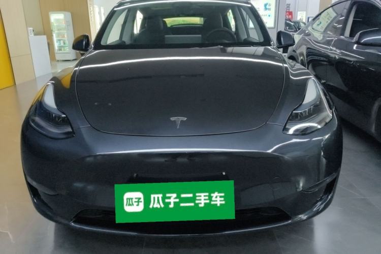 Used Tesla Model Y 2024 Long-Range All-Wheel-Drive Version