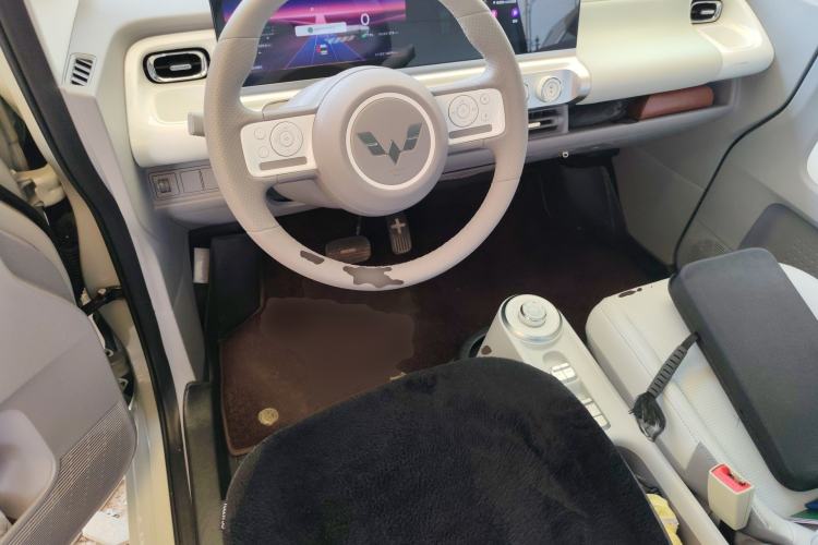 Used Wuling Air ev 2023 - Four Seats - Advanced Edition
