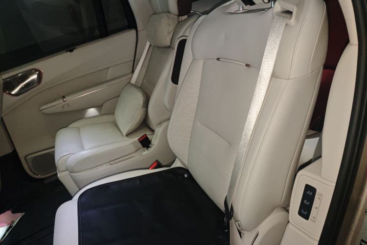 Used Lynk & Co 900 2025 2.0T Ultra
