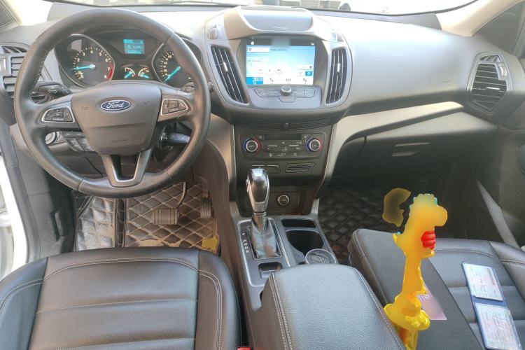 Used Ford Kuga 2019 EcoBoost 180 Two-Wheel-Drive Platinum Edition China V Standard Center Console