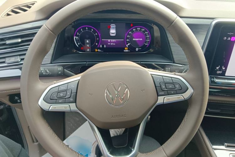Used Volkswagen Viloran 2024 380TSI Premium Edition Steering Wheel