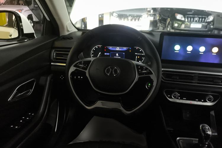 Used BAIC Beijing U7 2019 1.5T Manual Elite Version China VI