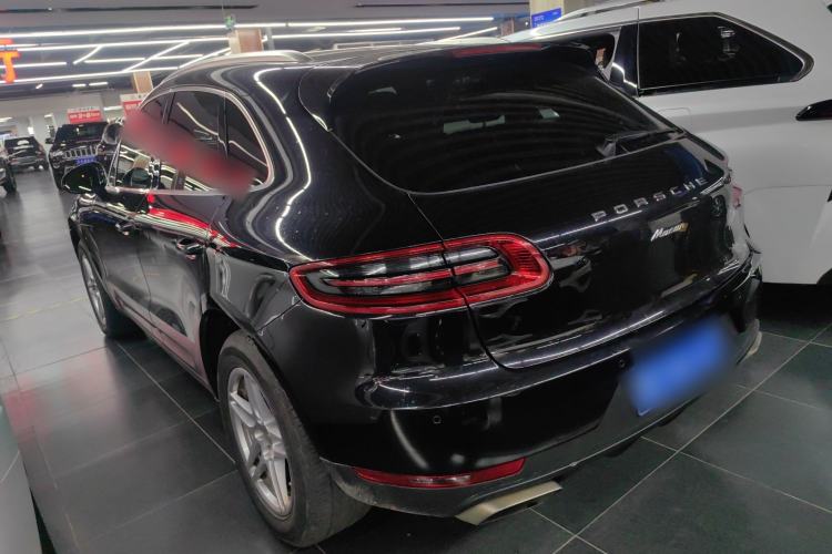 Used Porsche Macan 2014 Macan 2.0T Exterior 2