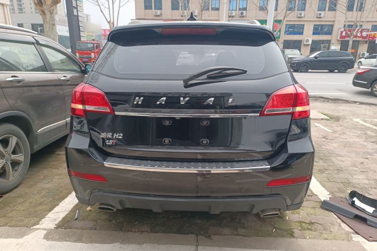 Used Haval H2 2016 Red-Label 1.5T Manual Two-Wheel Drive Luxury Model
