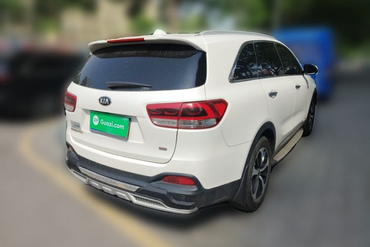 Used Kia Sorento 2015 Sorento L 2.4L Gasoline 4WD Elite Edition 7 Seats China IV Standard

