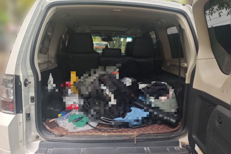 Used Mitsubishi Pajero 2016 3.0L Automatic Prestige Version China V Standard Trunk