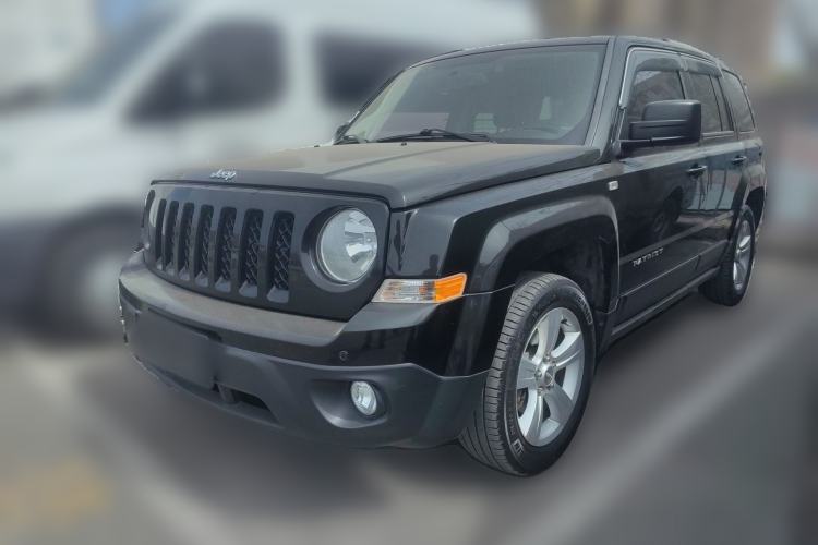 Used Jeep Patriot 2015 2.4L Luxury Navigation Edition
