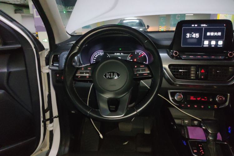 Used Kia Sportage R 2018 2.0L Automatic Smart Luxury Version China V Standard Steering Wheel