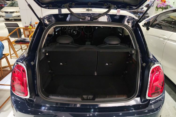 Used MINI 2018 1.5T COOPER Artist