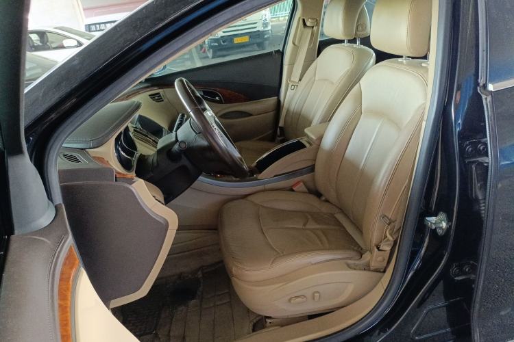 Used Buick LaCrosse 2012 2.4L SIDI Elegant Edition Left Front Seat