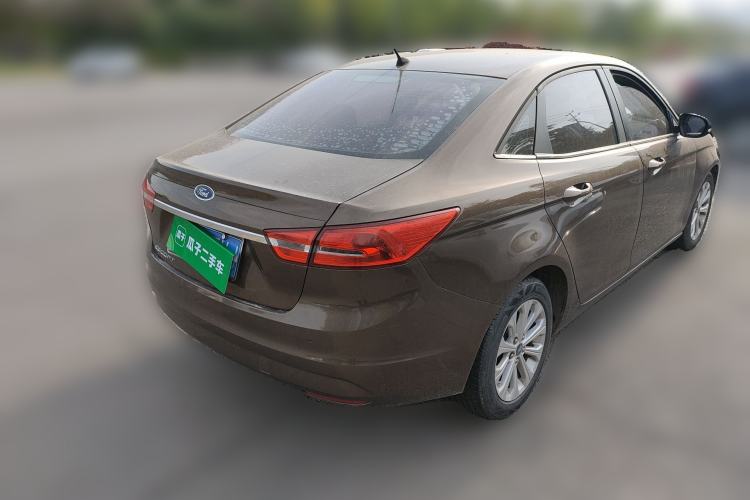 Used Ford Escort 2015 1.5L Automatic Fashion Model Rear Right 45 Deg