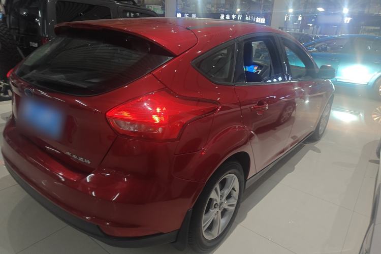Used Ford Focus 2017 Hatchback 1.6L Automatic Comfort Plus SmartDrive Edition Rear Right 45 Deg