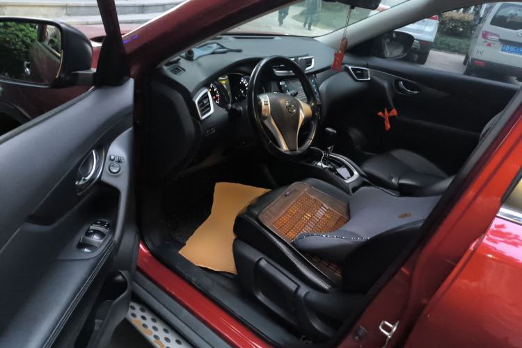 Used Nissan X-Trail 2014 2.0L CVT Comfort Edition 2WD