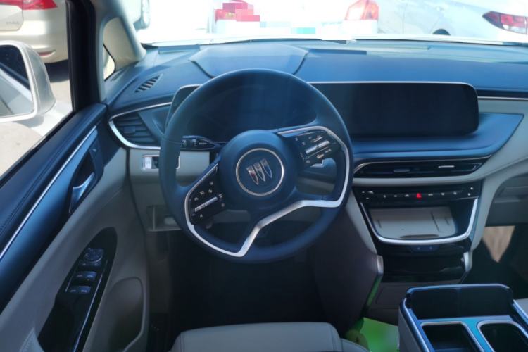 Used Buick GL8 New Energy 2025 Lu Shang Luxury Edition 7-Seater