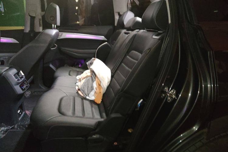 Used Volkswagen Talagon 2022 330TSI Two-Wheel-Drive Luxury Edition with Scenic Package 7 Seats
