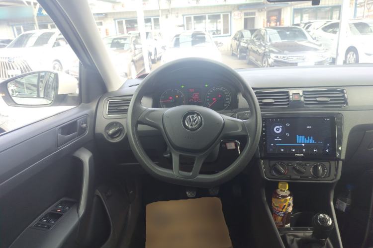 Used Volkswagen Santana 2021 1.5L Manual Fashion Edition Steering Wheel