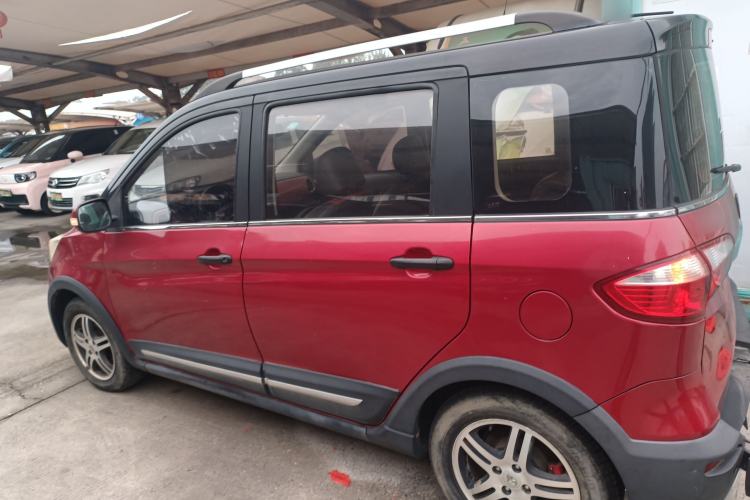 Used Oshan Olisway 2015 X6 1.4L Manual Mount Everest Edition