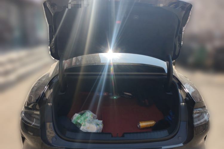 Used Xiaomi Auto SU7 2024 Rear-Drive Long-Range Intelligent Driving Version Trunk