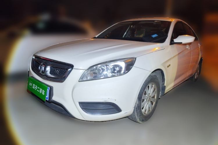 Used BAIC Senova D50 2014 1.5L manual standard version