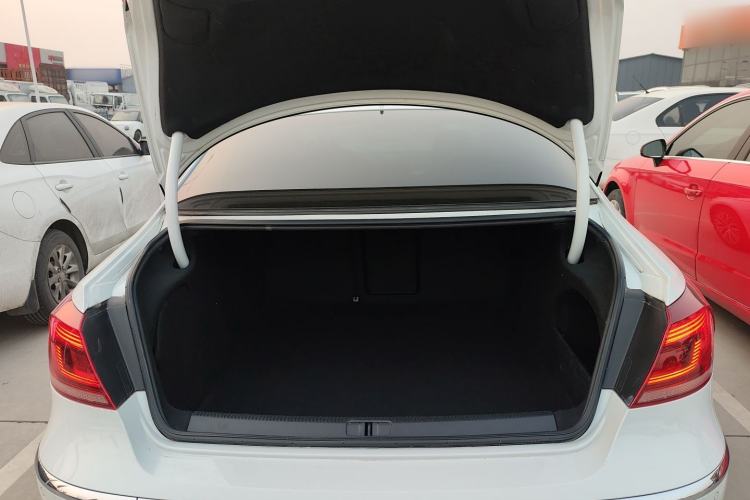 Used Volkswagen FAW-Volkswagen CC 2016 1.8TSI Luxury Model