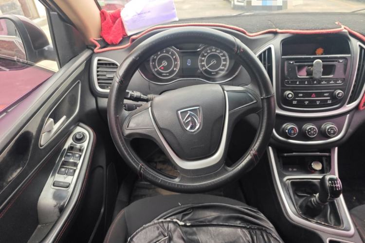 Used Baojun 560 2016 1.8L Manual Comfort Edition