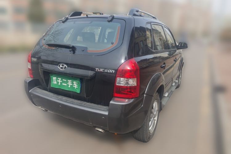 Used Hyundai Tucson 2009 2.0L Manual Two-Wheel Drive Fashion Edition
