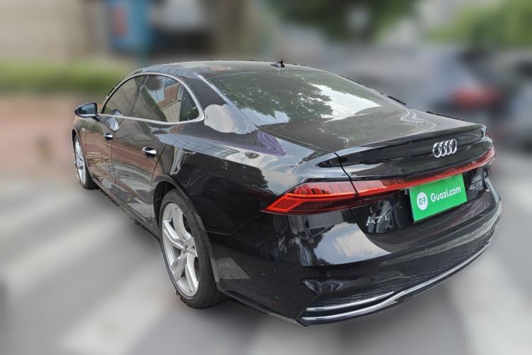 Used Audi A7L 2024 45TFSI quattro S-line Visionary Edition Flow Crystal Package