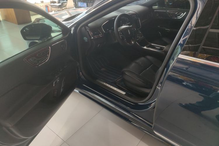 Used Lincoln Continental 2019 2.0T Two-Wheel Drive Prestige Version China VI Standard