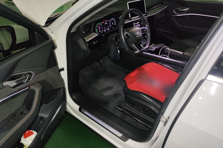 Used Audi e-tron 2021 50 quattro Prestige Edition
