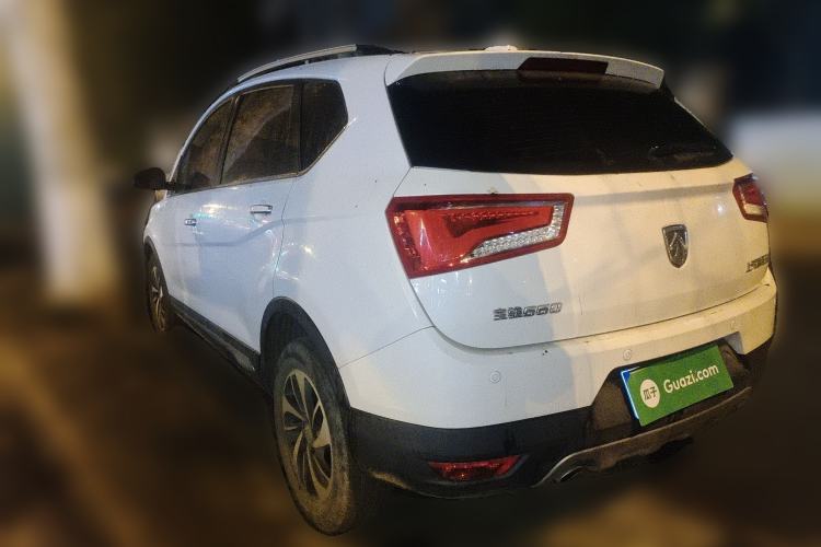 Used Baojun 560 2016 1.8L Manual Luxury Edition