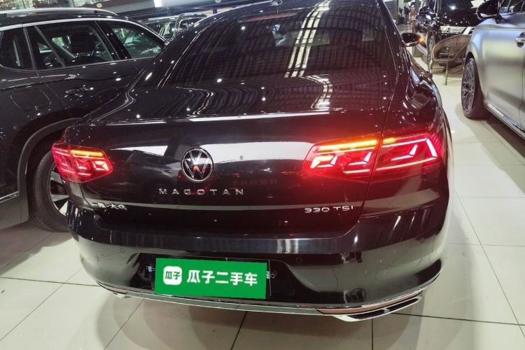 Used Volkswagen Magotan 2023 2 Million Units Commemorative Edition 330TSI DSG Luxury Version Rear