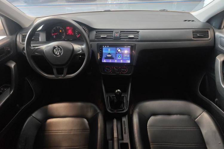 Used Volkswagen Santana 2016 1.6L Manual Fashion Edition Center Console