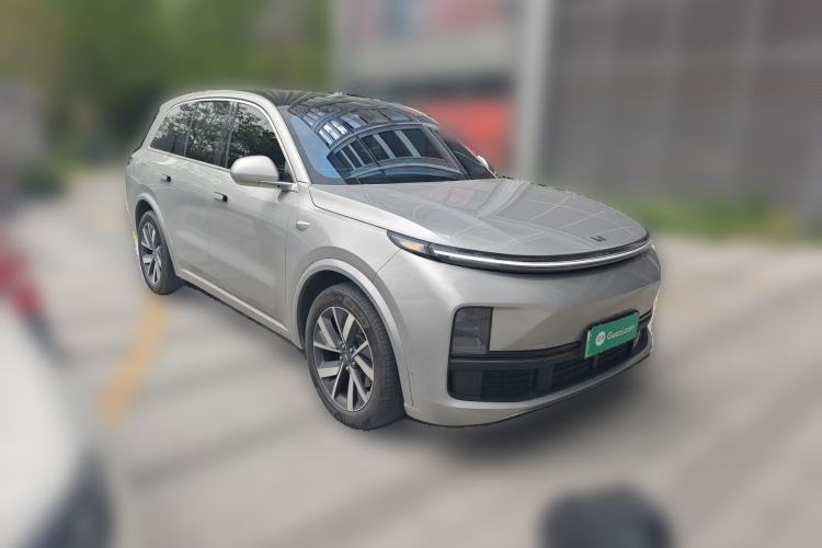 Used Li Auto L8 2023 Pro Model
