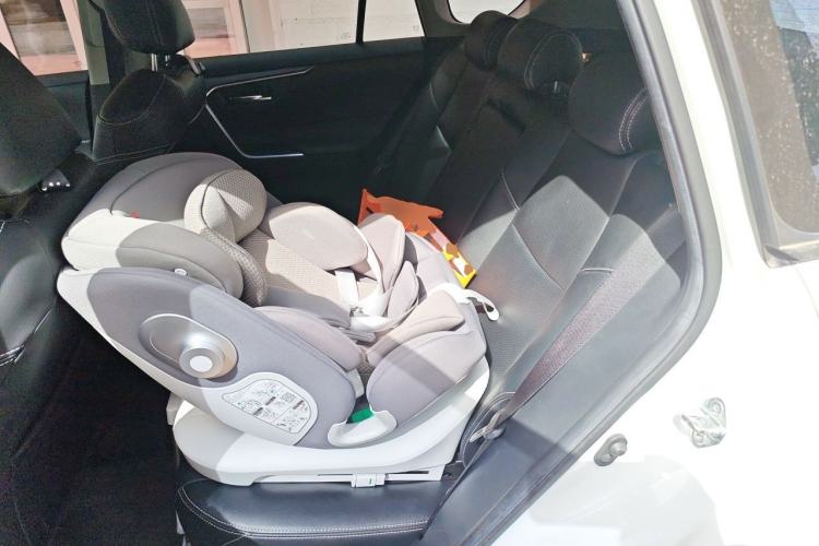 Used Toyota RAV4 2022 2.0L CVT Two-Wheel Drive Fashion Edition
